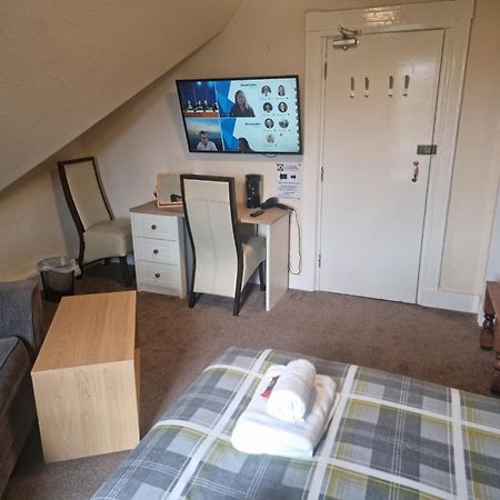 Roy Bridge Hotel Fort William Bagian luar foto