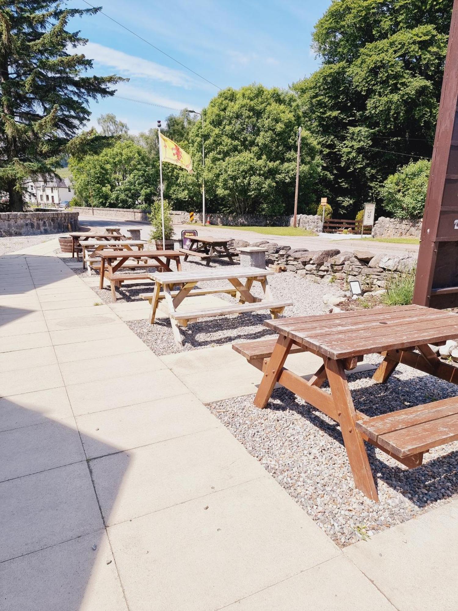 Roy Bridge Hotel Fort William Bagian luar foto