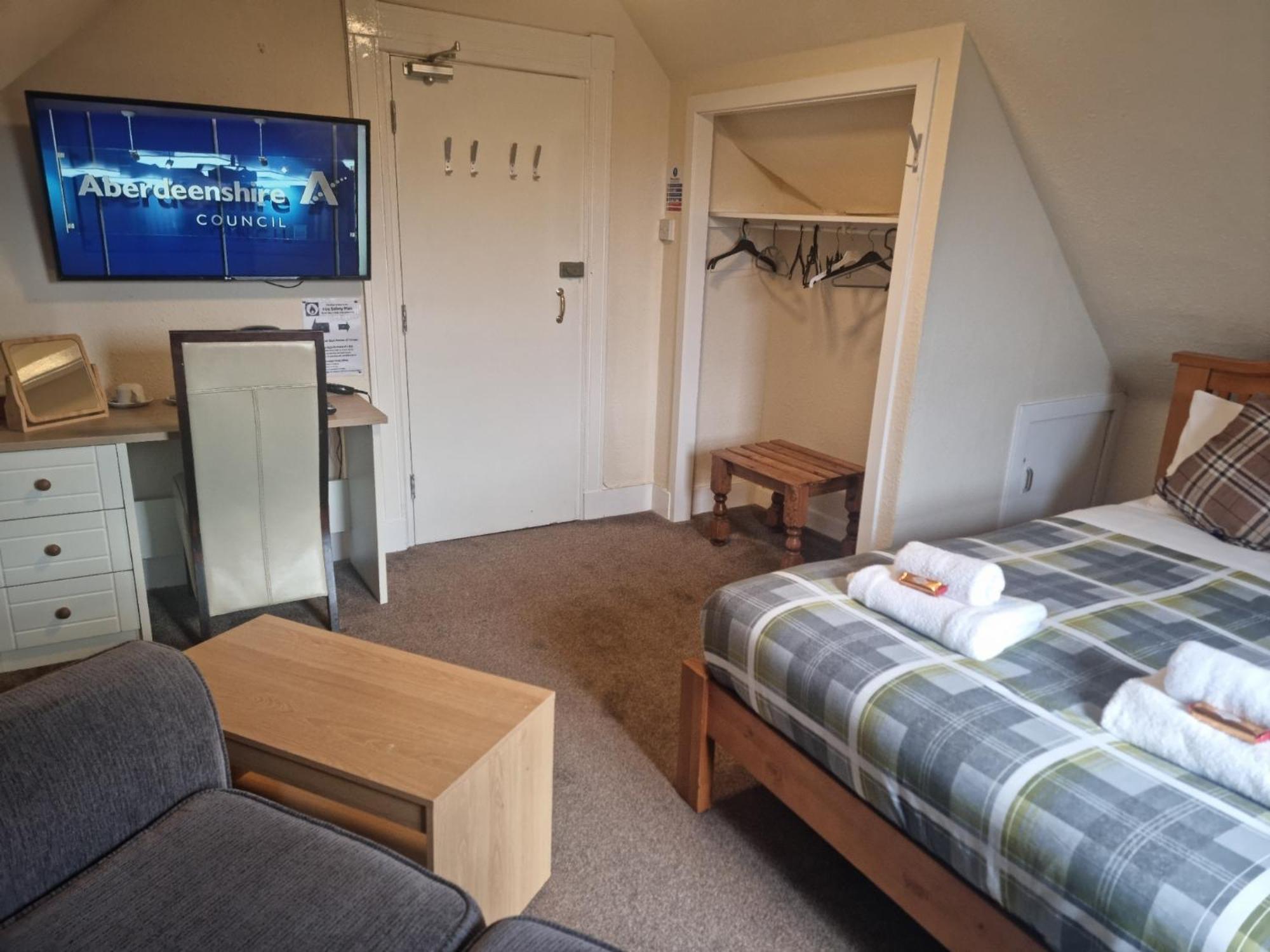 Roy Bridge Hotel Fort William Bagian luar foto