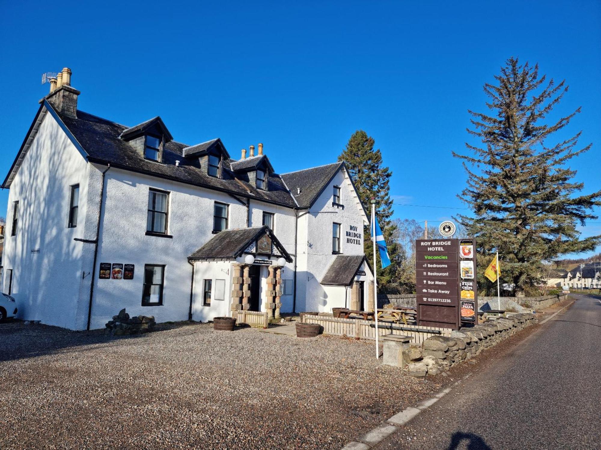 Roy Bridge Hotel Fort William Bagian luar foto